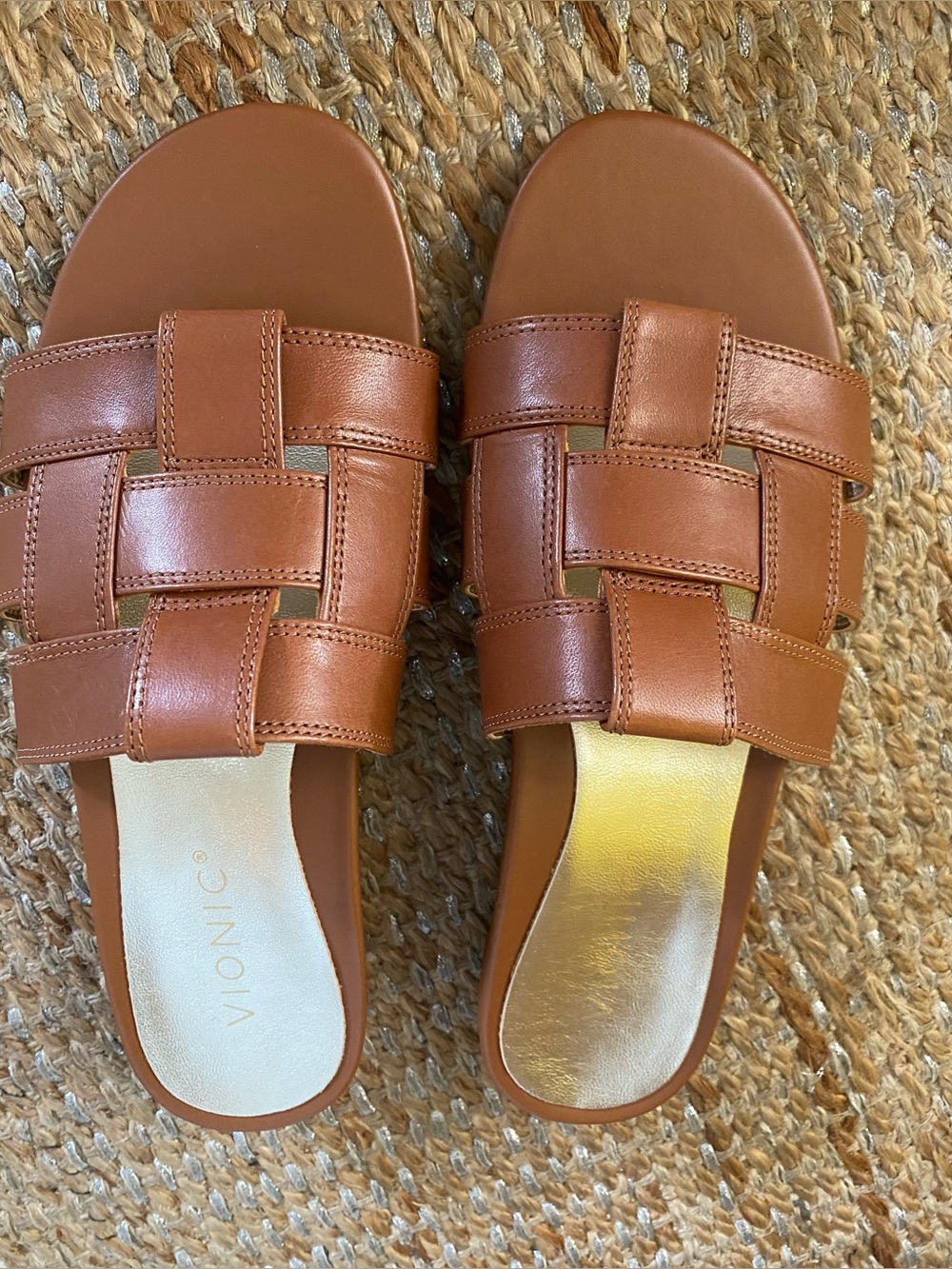 NWOT Vionic Glendora Woven Flat Slides Orthotic Tan Brown Leather Sandals Size 8
